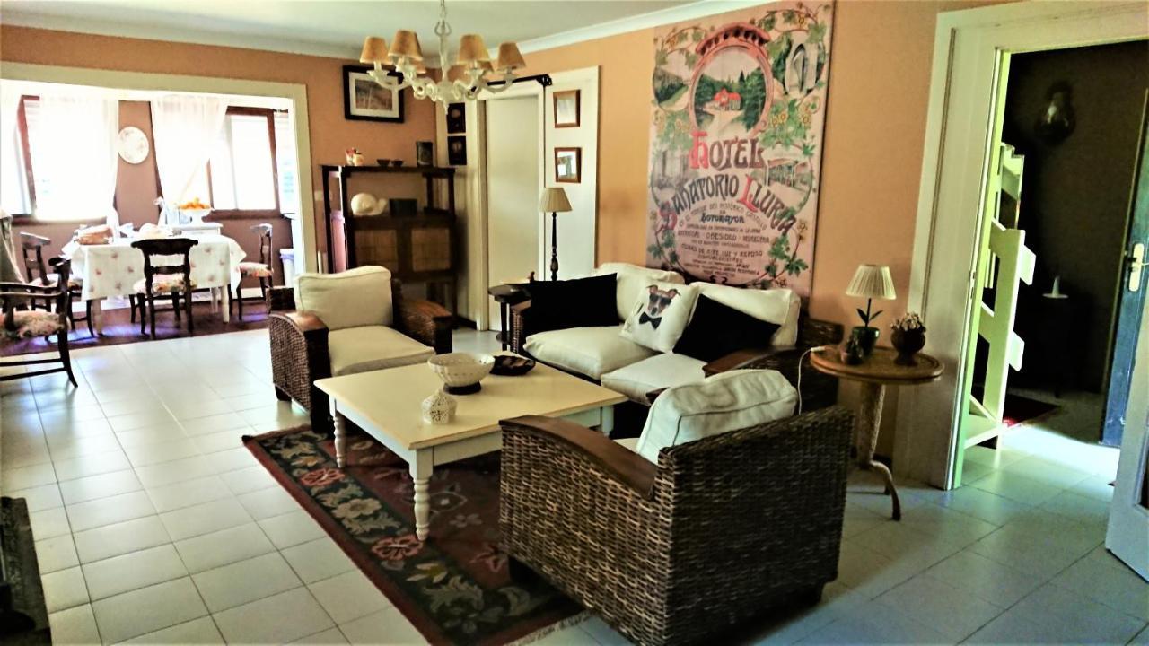 Slow House Y La Cabana De Miss Slower Nigran Bagian luar foto