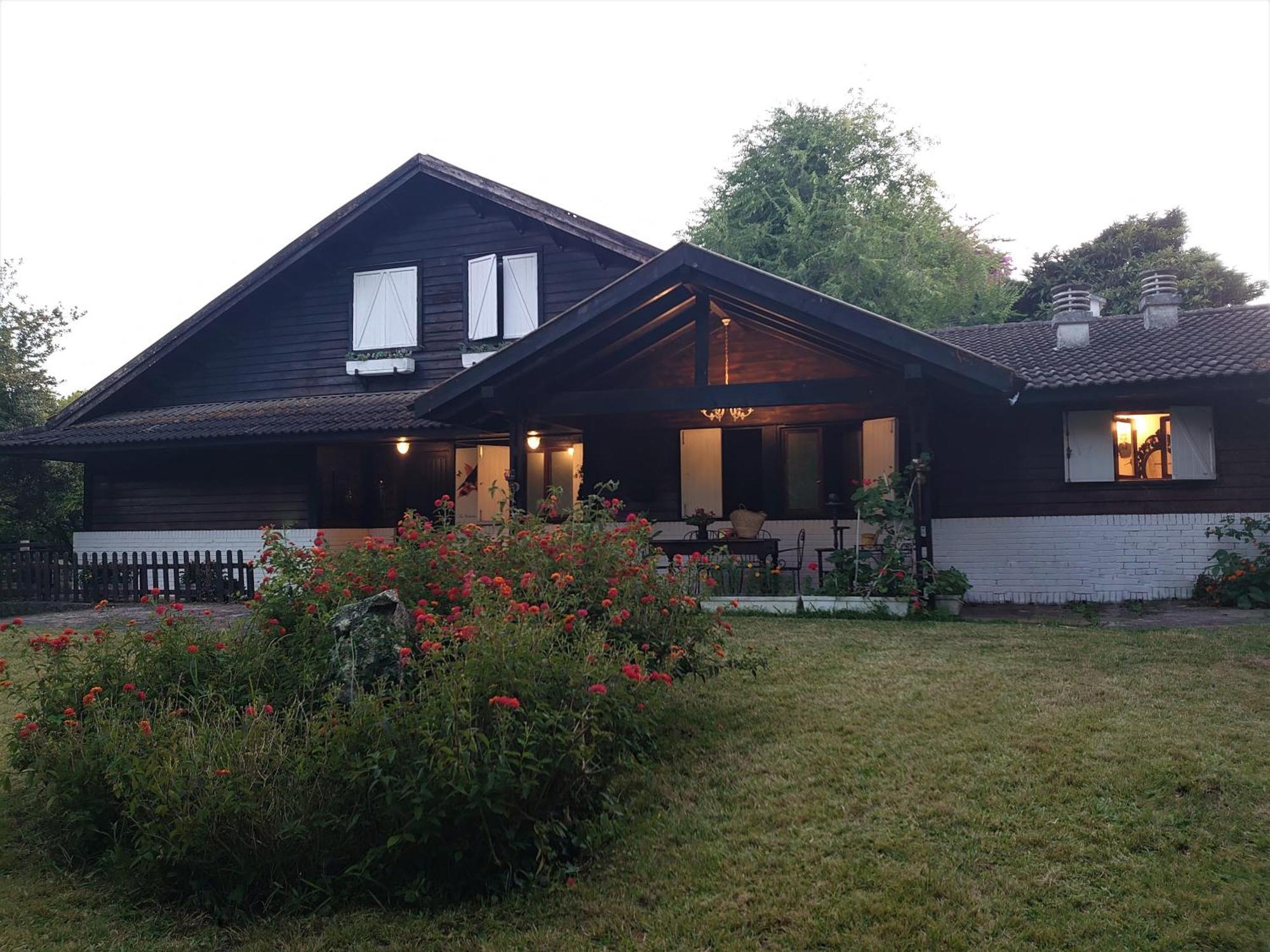 Slow House Y La Cabana De Miss Slower Nigran Bagian luar foto